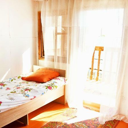 Guesthouse Bermet Tong ภายนอก รูปภาพ